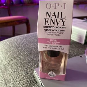 OPI Nail Envy Pink
